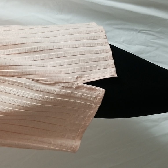 NEW EILEEN FISHER RIBBED SLEEVELESS BALLET-NECK TOP IN PINK/ PEACH - Picture 4 of 8